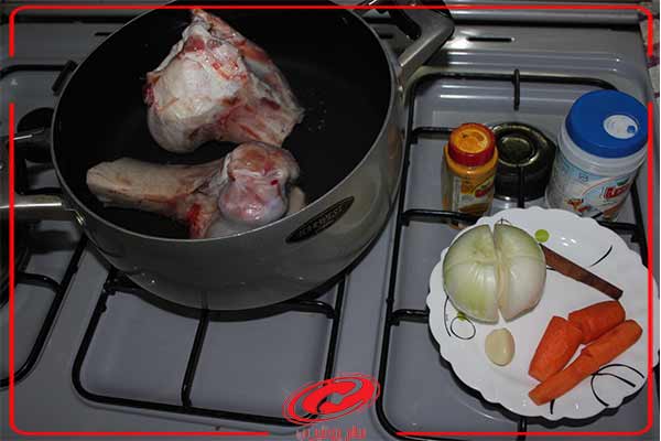 طرز پخت گوشت گوساله برای خورشت